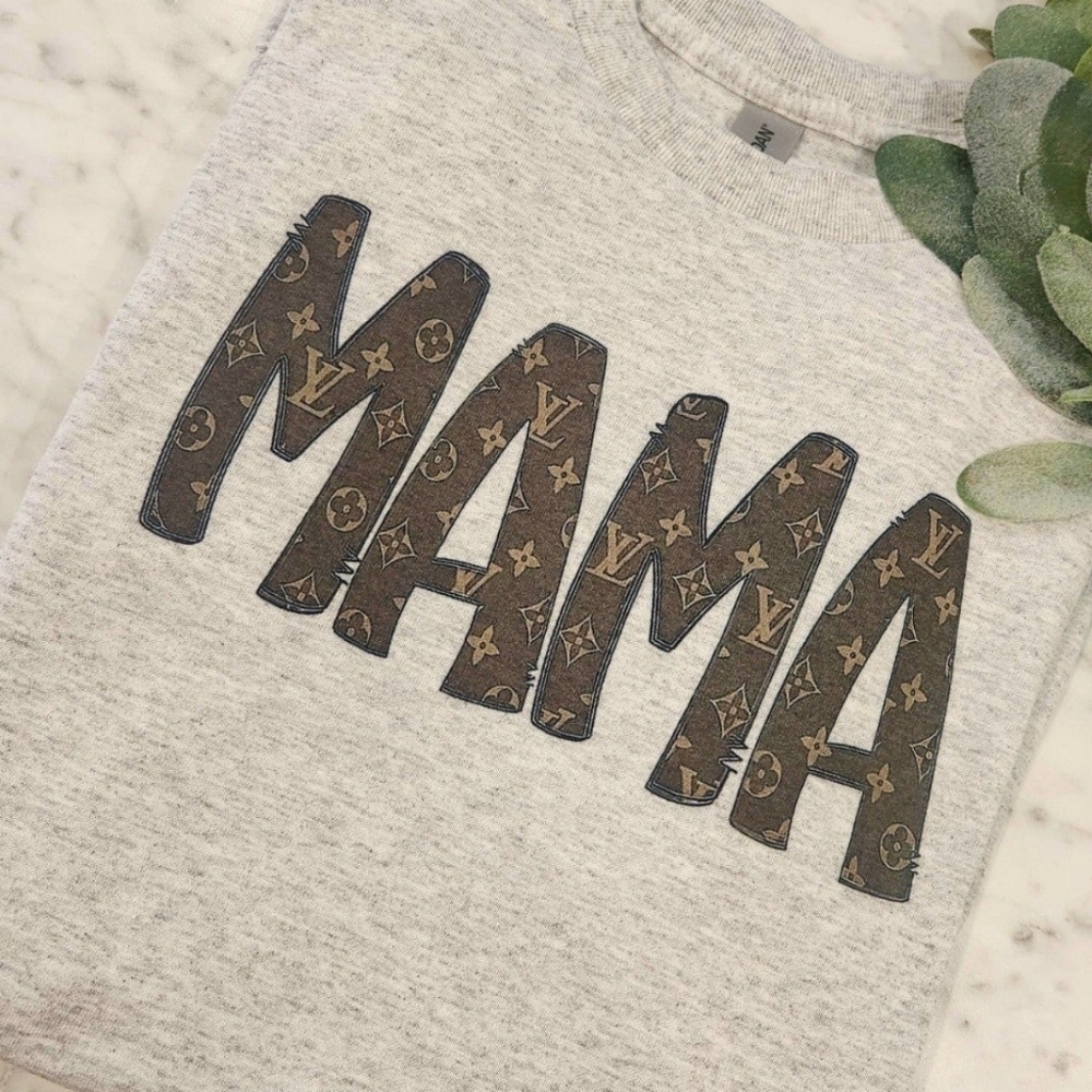 Mama shirt cute Short Sleeve Tshirt popular trending mom style fashion